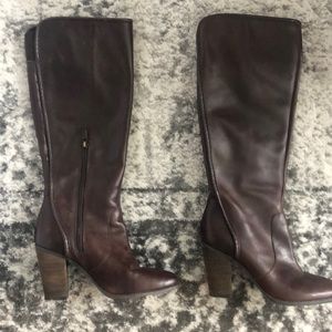 Vince Camuto mid length riding boots